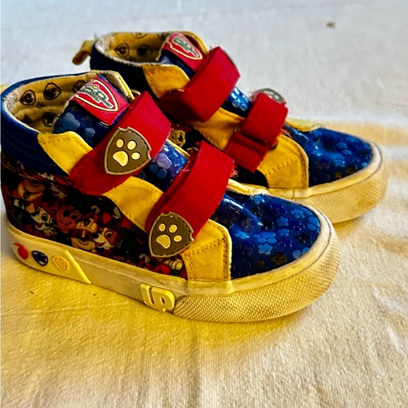 Paw Patrol Toddler Boy High Top Sneakers are lightly worn. - Picture 1 of 5